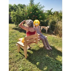 Banc confident en bois naturel