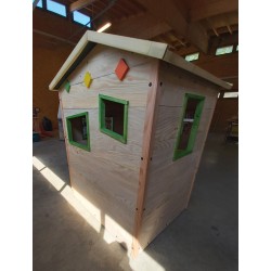 Cabane enfant en bois naturel