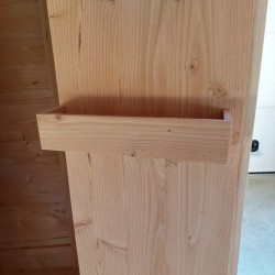 Armoire de jardin en bois naturel robuste