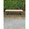 Banc en bois et ça base en métal peint noir