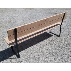 Banc en bois avec dossier en bois et ça base en métal peint noir